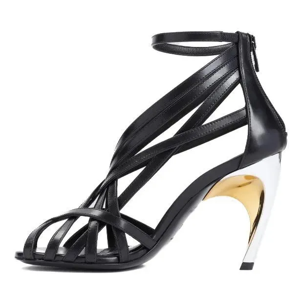   Alexander McQueen  Armadillo Strappy Sandals Black  Sandale 