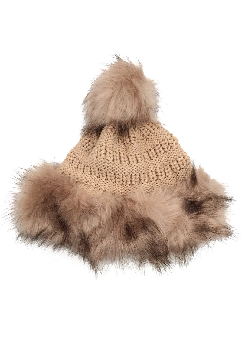 BEANIE WITH FAKE FOX FUR LAPEL, MIXED COLOURS. COMES IN A SET OF 3 FAKE POMPONS