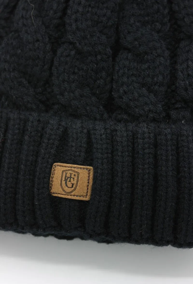 BEANIE with removable real fur Pompom