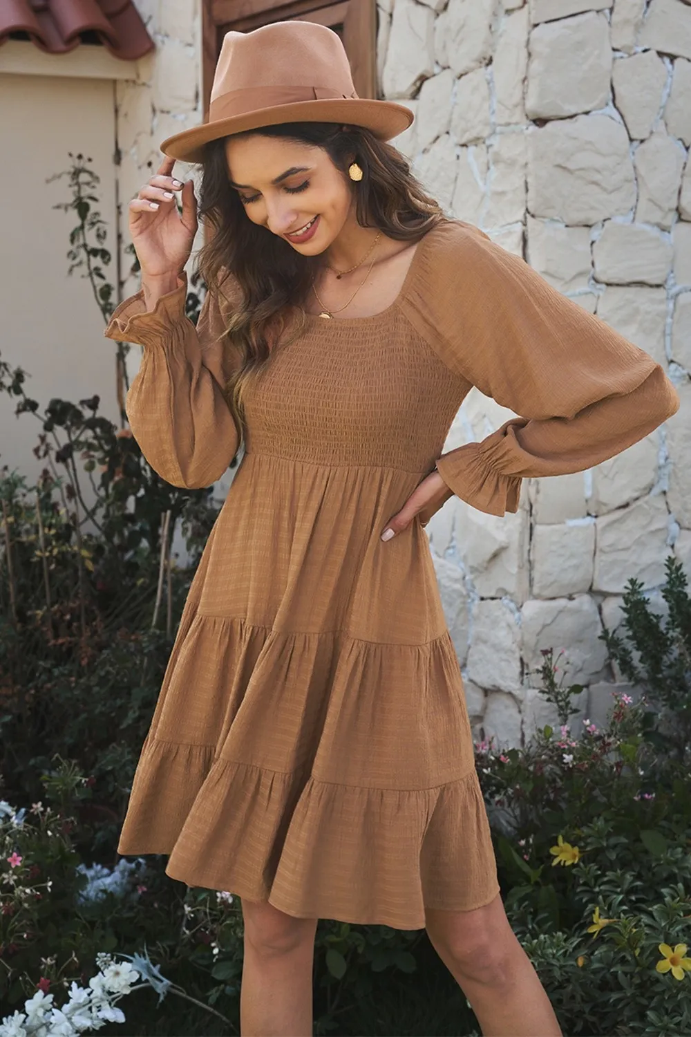 Camel Lange Ärmel Mit Elastic Manschettes Rundhals Kräuseln Minikleid