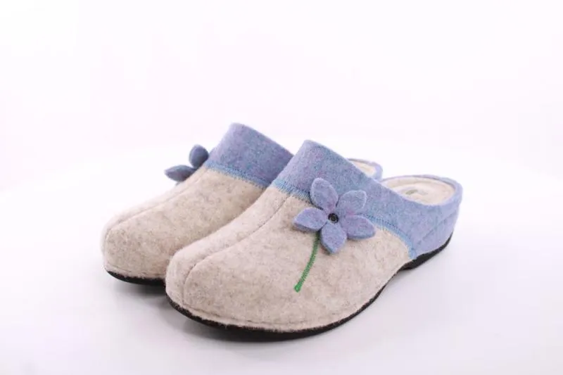 Fuß Bequem Damen Hausschuh Pantolette Blumen-Detail grün, grau S23 203/01