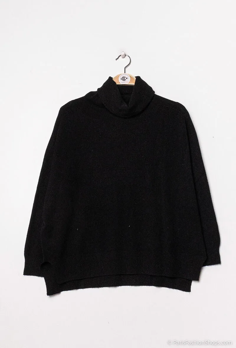 Nahtloser Pullover mit Wasserfallausschnitt in Übergröße
