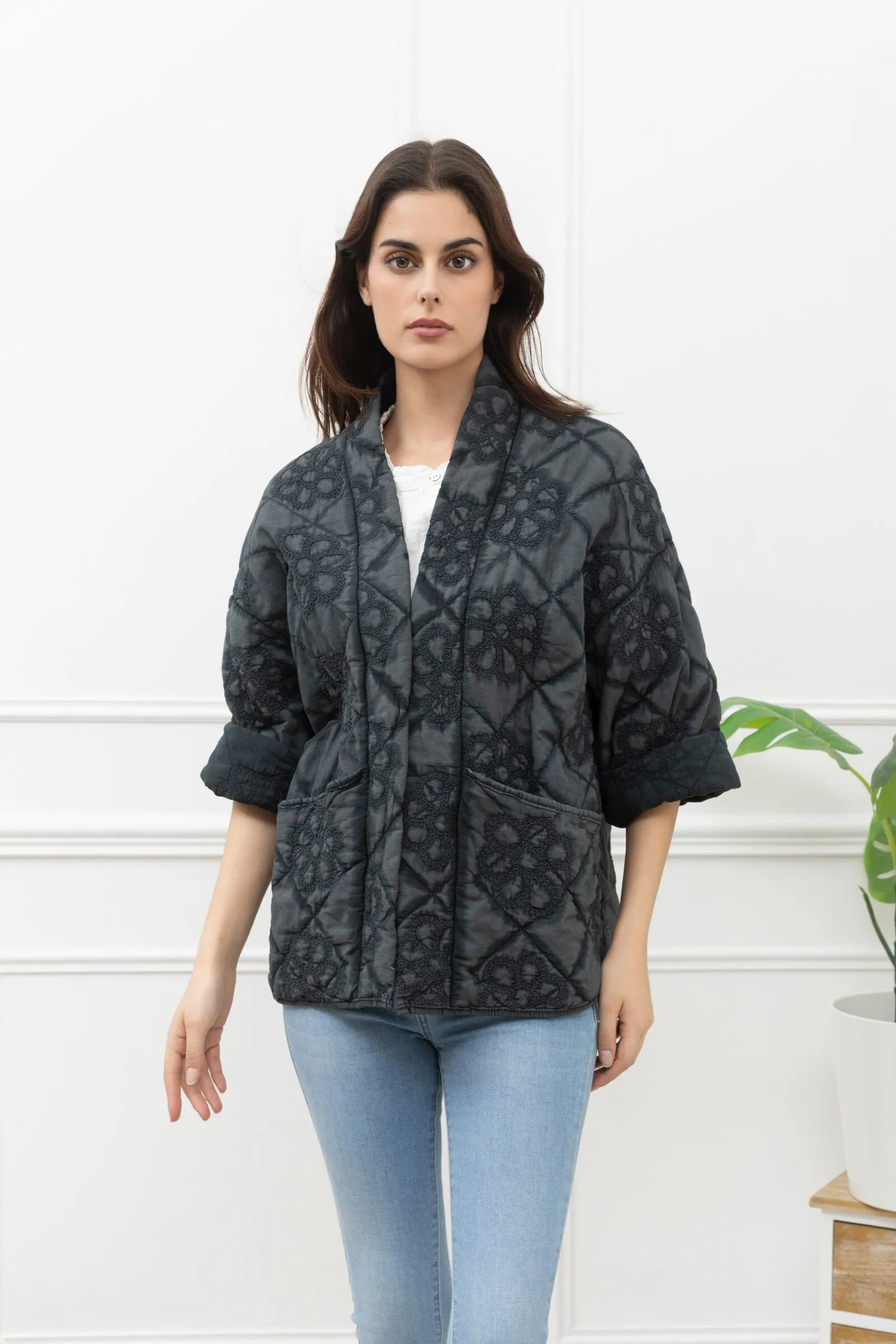 Wattierte Jacke aus bestickter, gewaschener Baumwolle
