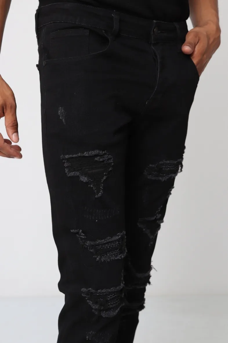 zerrissene schwarze Jeans